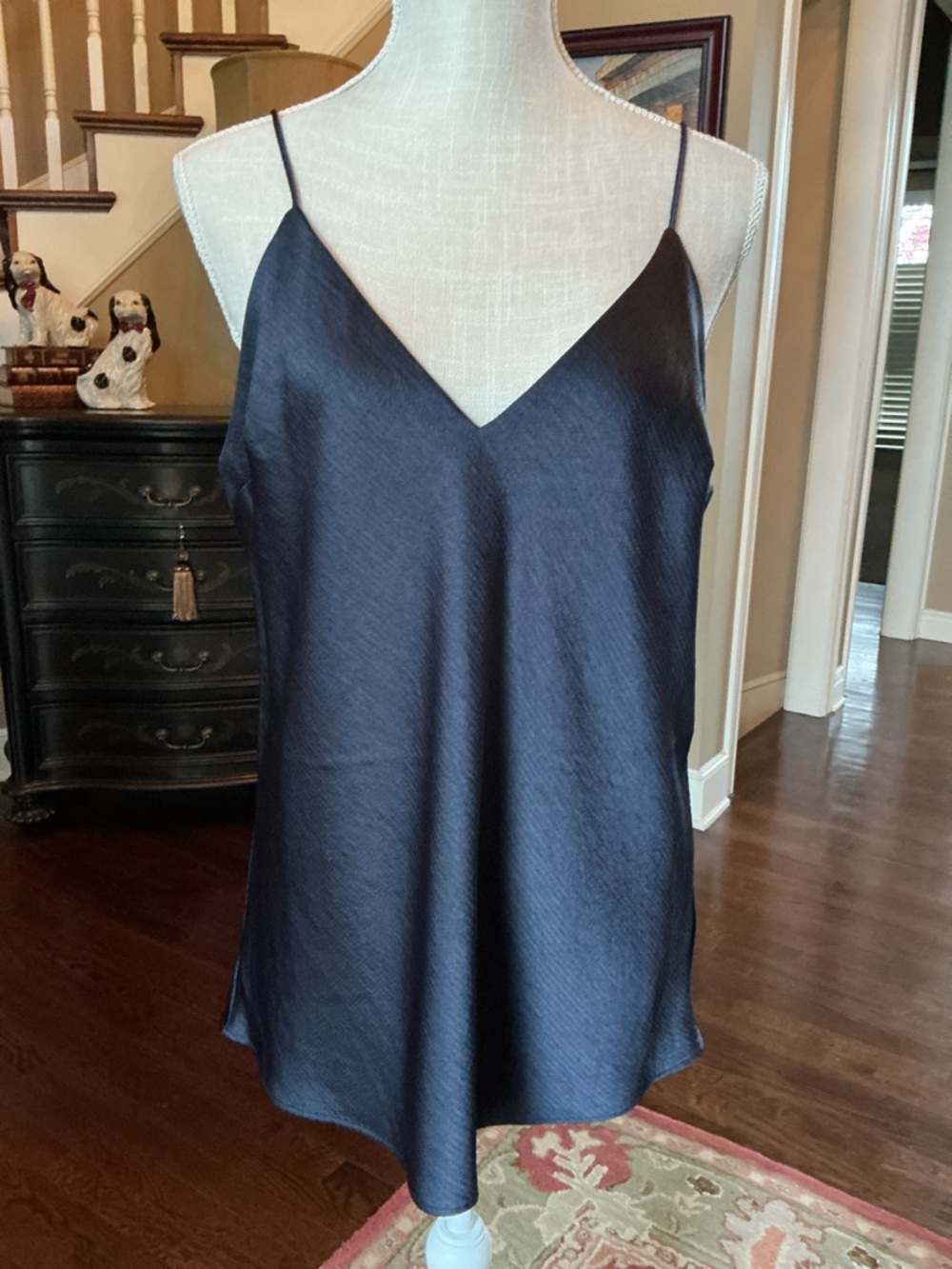 NWT -Express Women's Navy Satin V-Neck Cami Top ~ Sz L - Picture 9 of 14